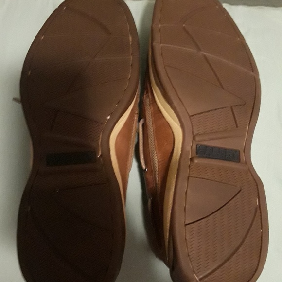 Men's Sperry size 11 - Picture 3 of 3